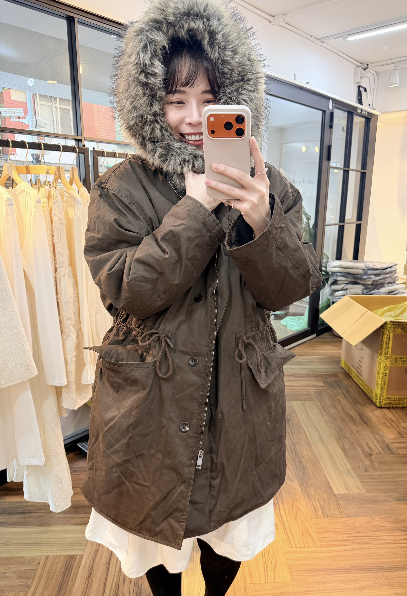 BS韓國摩卡羽絨Wellon連帽外套－毛領可拆