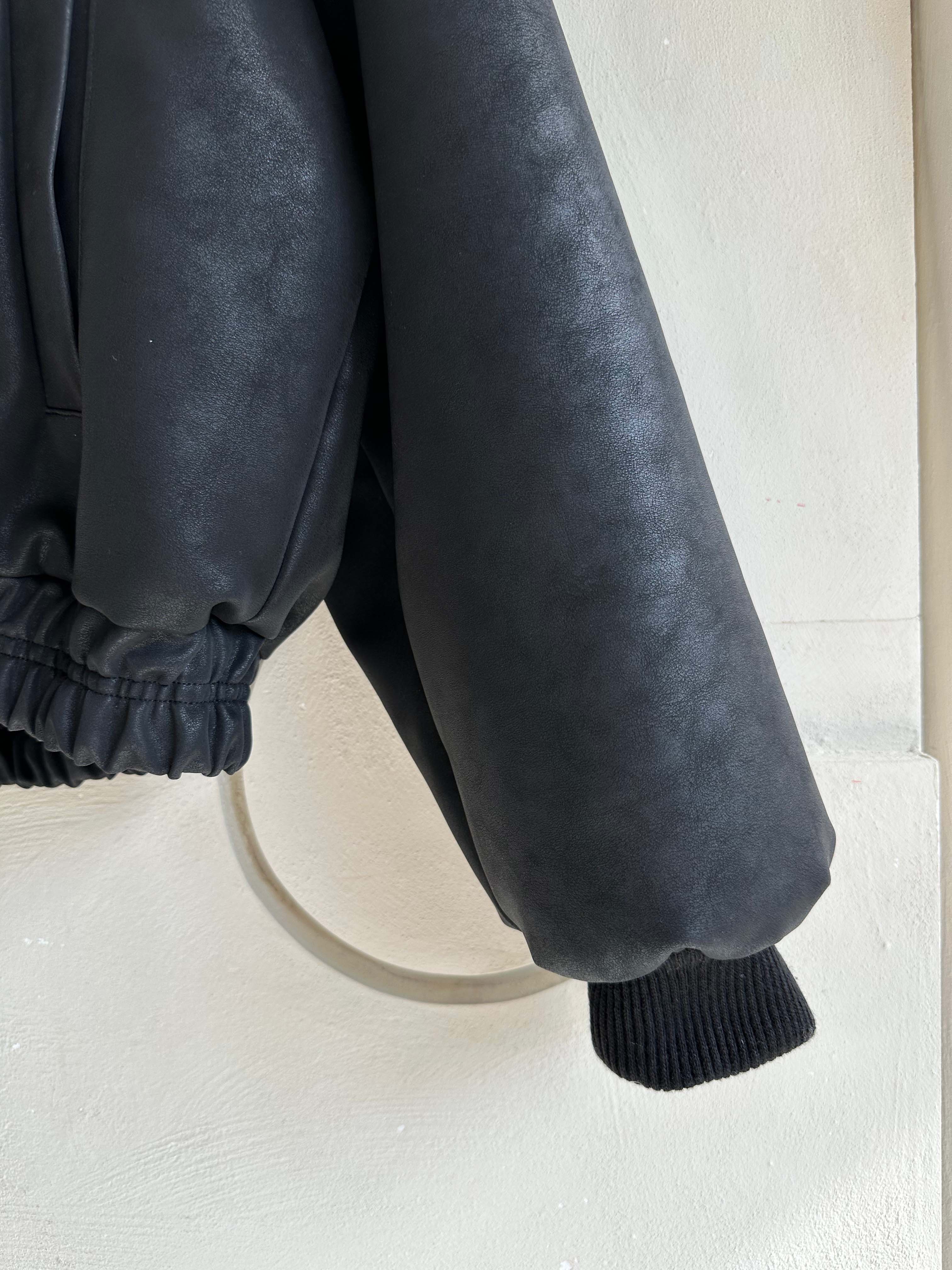 BS韓國毛絨連帽皮革夾克-連帽不可拆