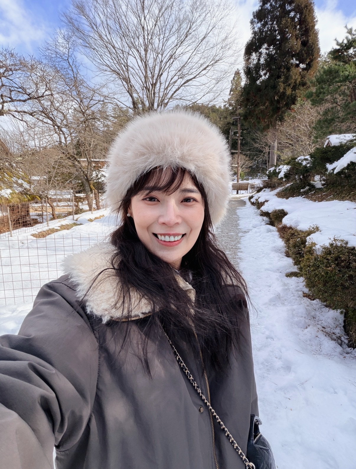 韓國撞色鴨絨外套-毛領不可拆