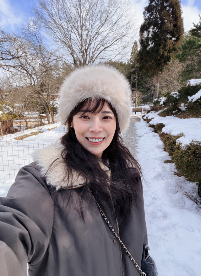 韓國撞色鴨絨外套-毛領不可拆