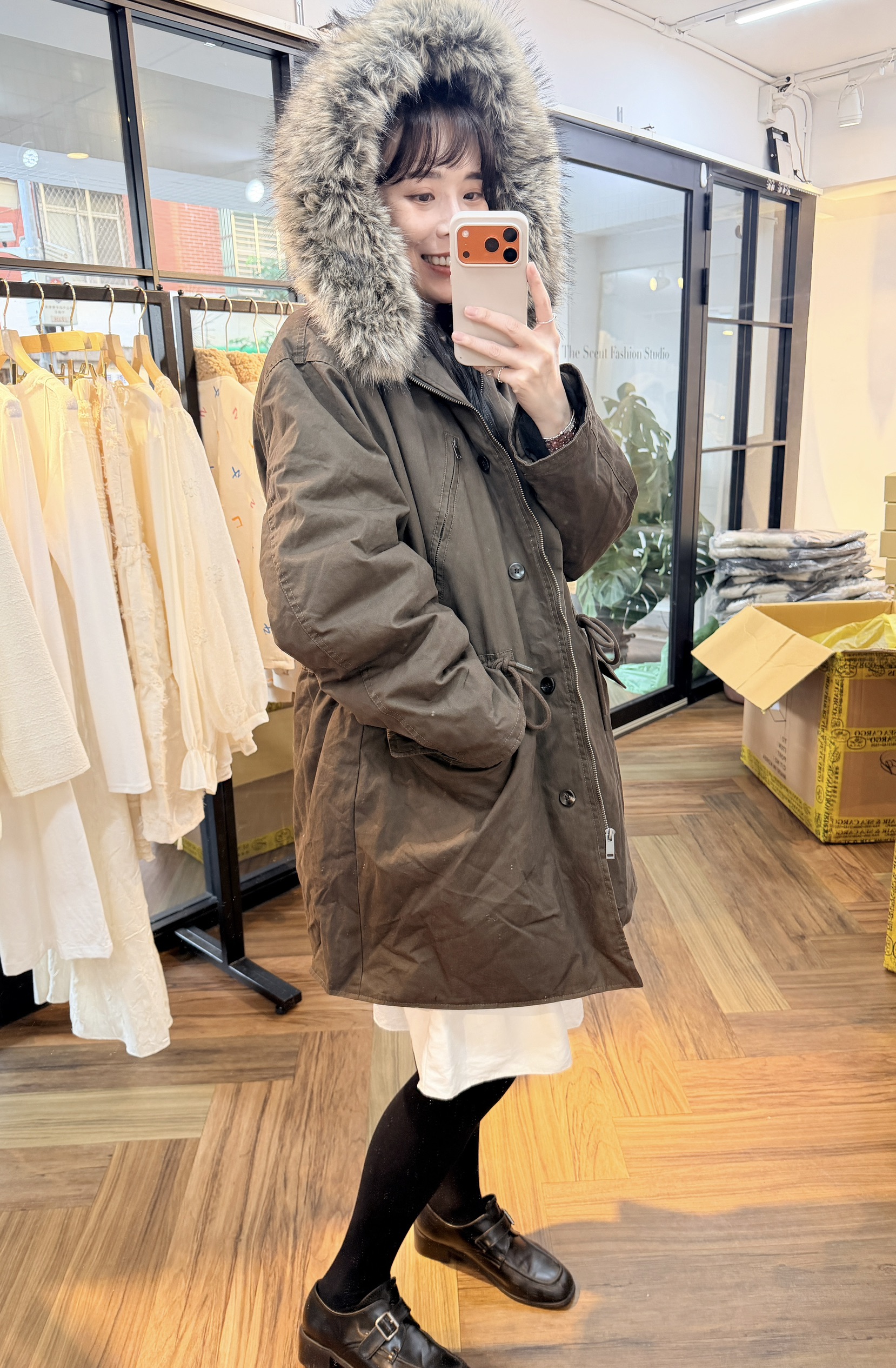 BS韓國摩卡羽絨Wellon連帽外套－毛領可拆