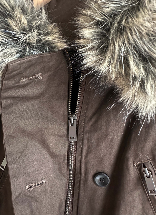 BS韓國摩卡羽絨Wellon連帽外套－毛領可拆