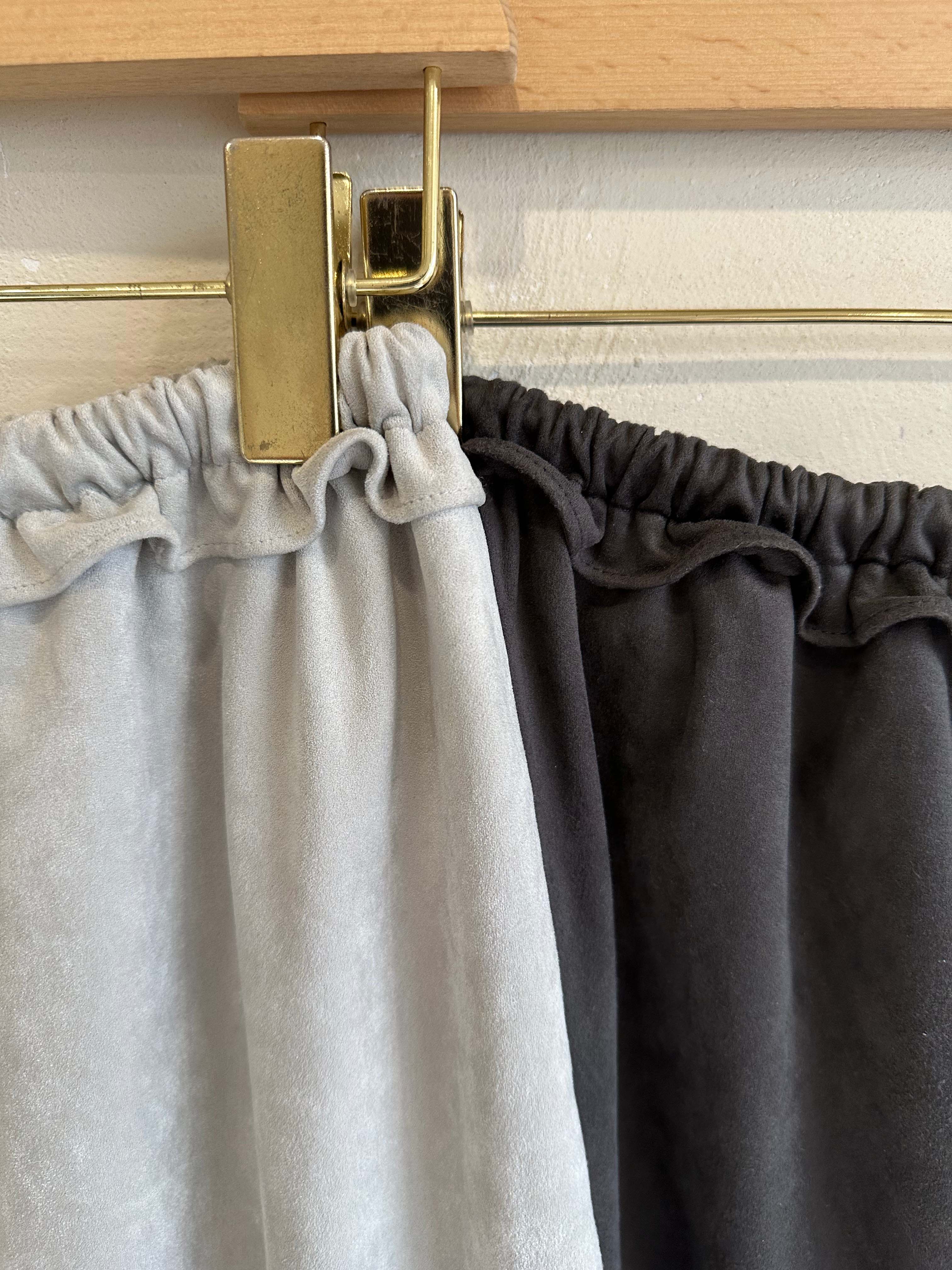 BS抽繩垂墜荷葉裙(兩色)