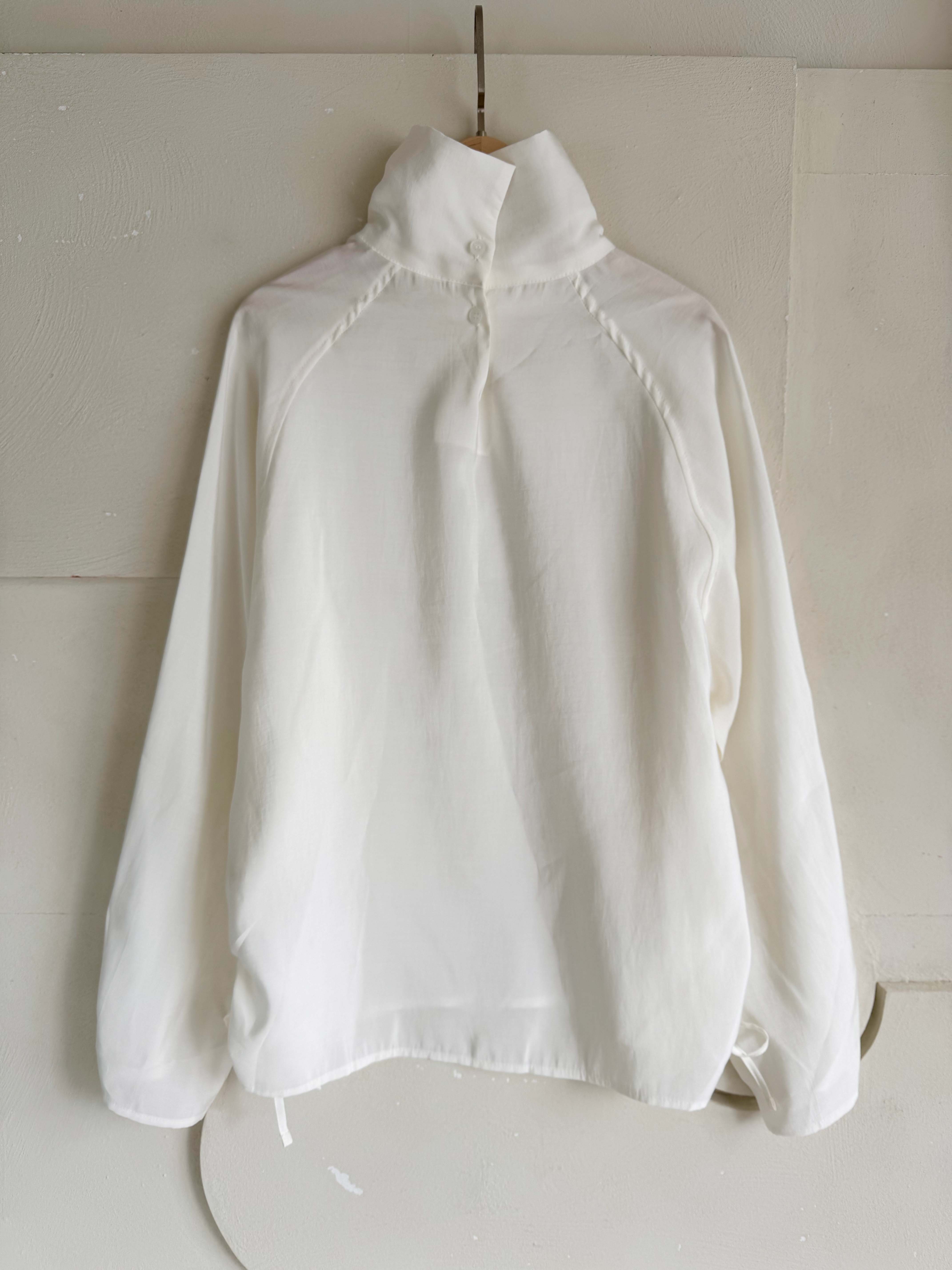 BS側抽繩柔感罩衫