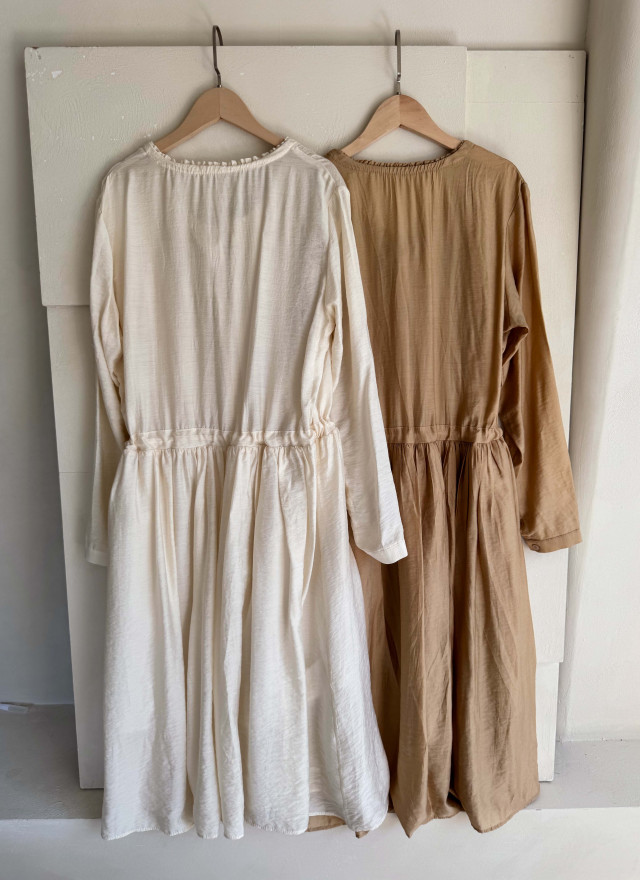 BS春日優雅抽繩長洋裝(兩色)