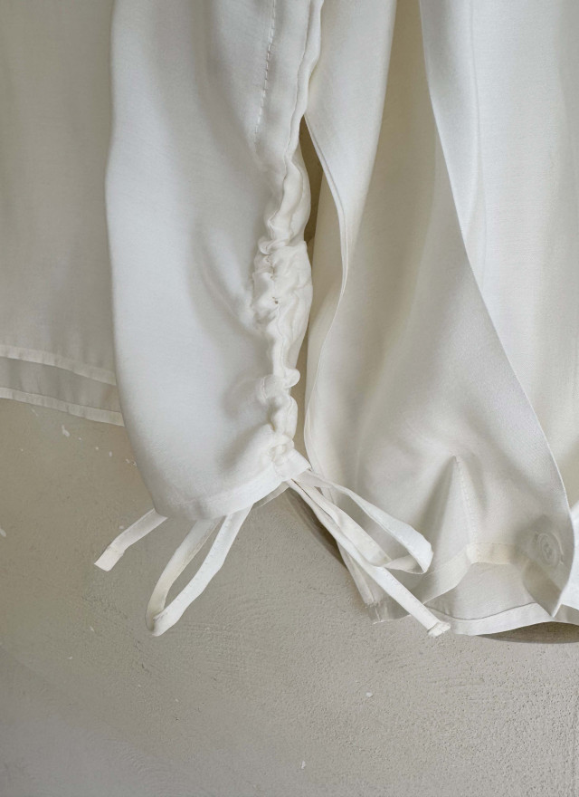 BS側抽繩柔感罩衫