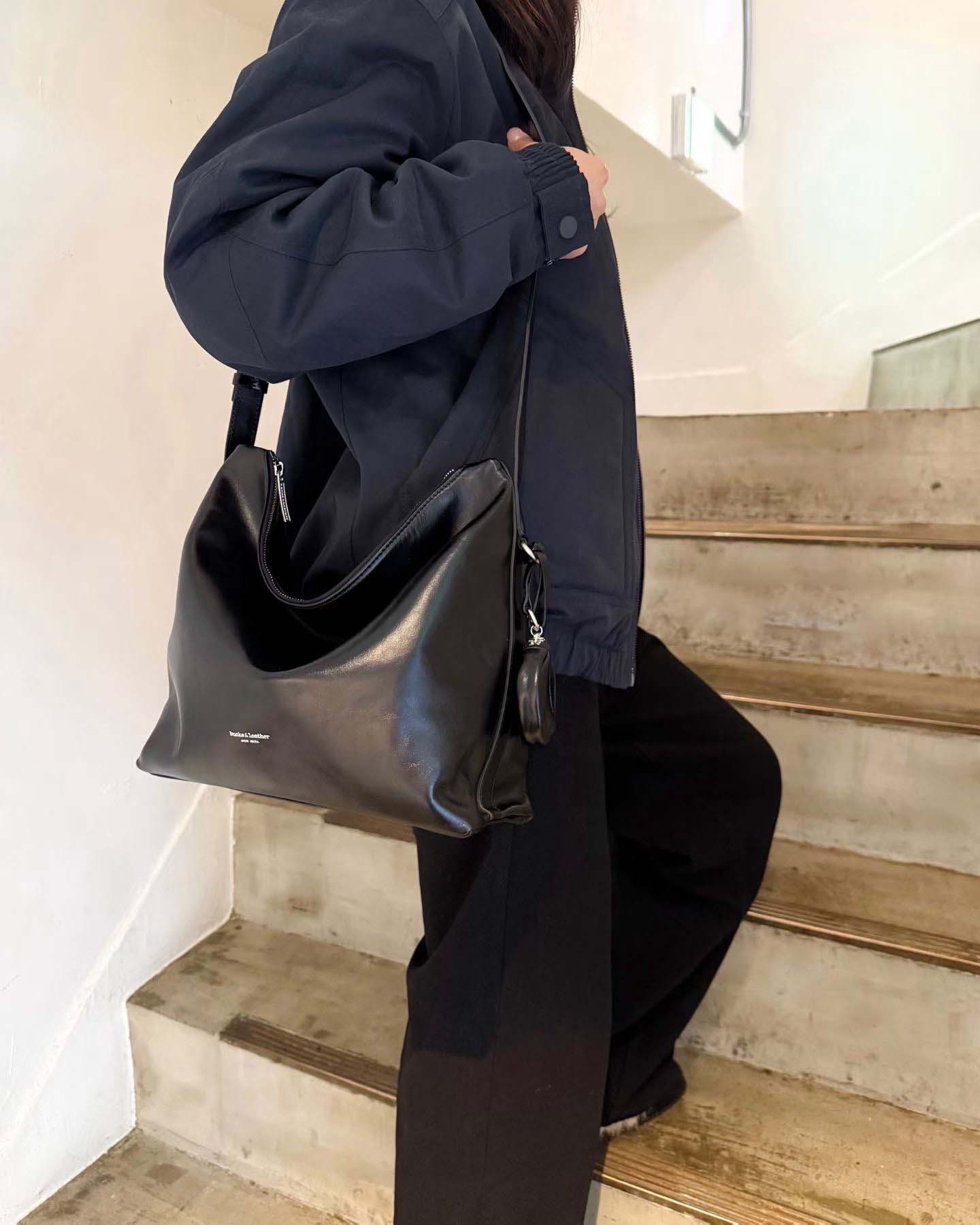 韓國設計師真皮拉鍊包-可斜背-限時團購