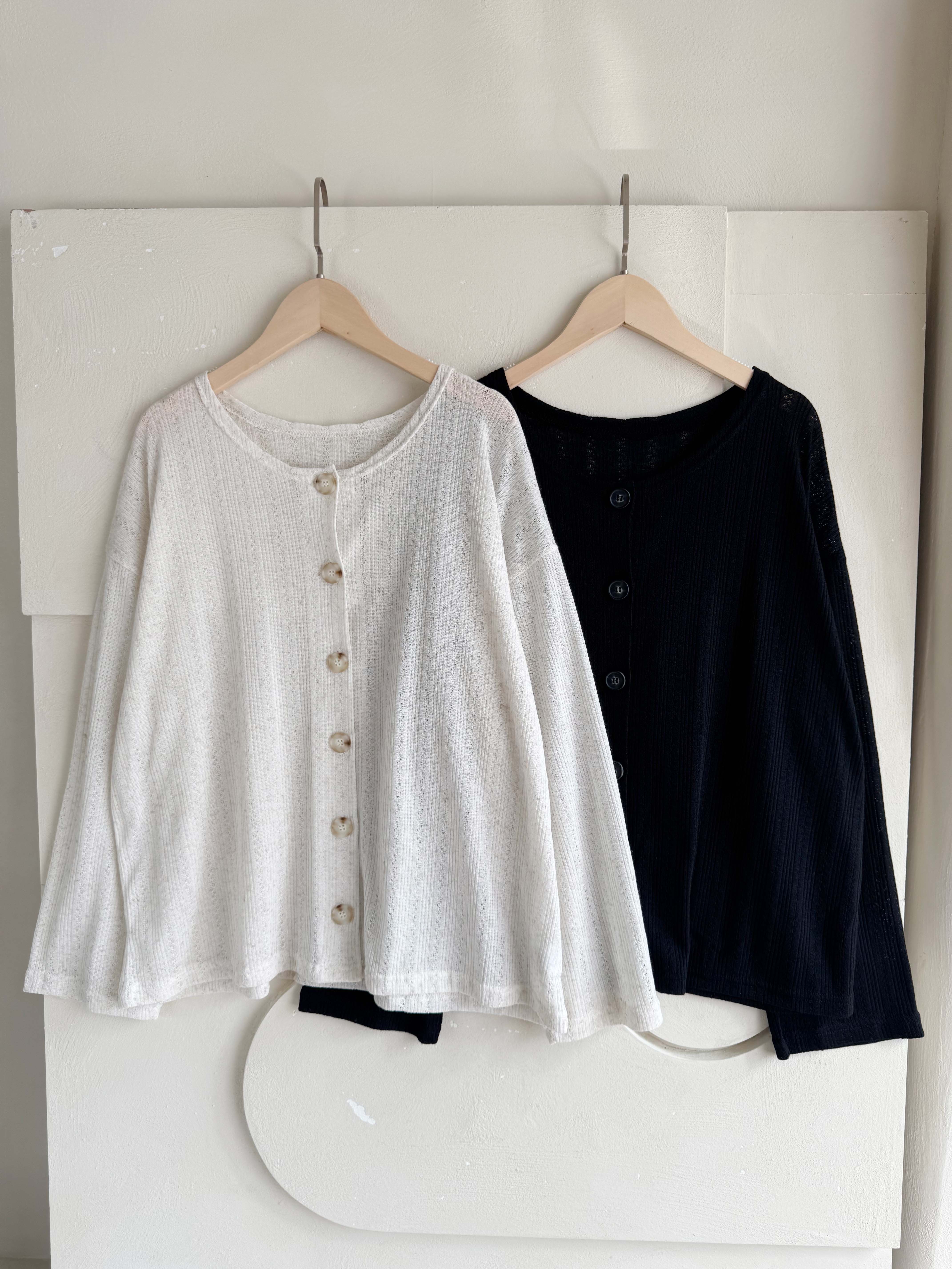 BS韓國薇洛織紋排扣上衣(兩色)