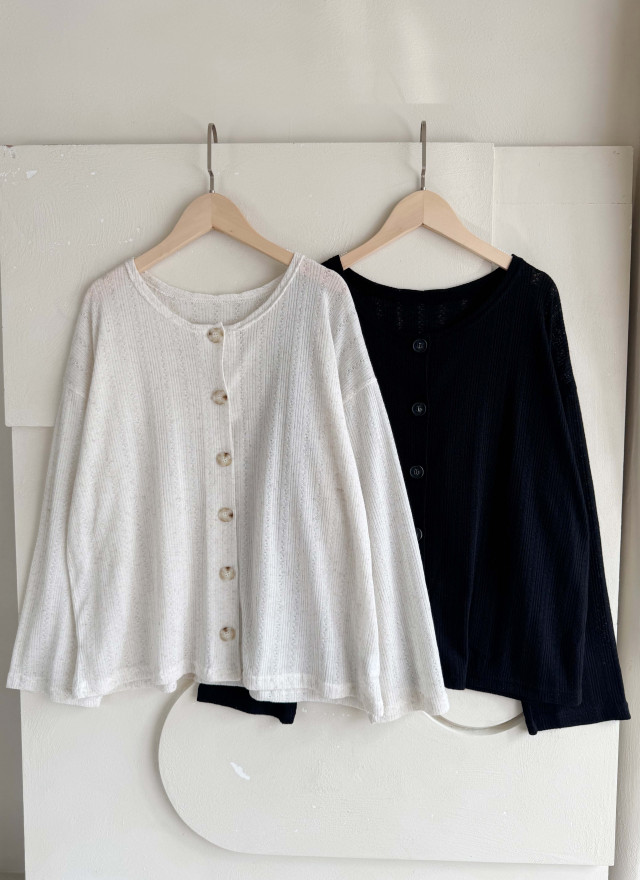 BS韓國薇洛織紋排扣上衣(兩色)