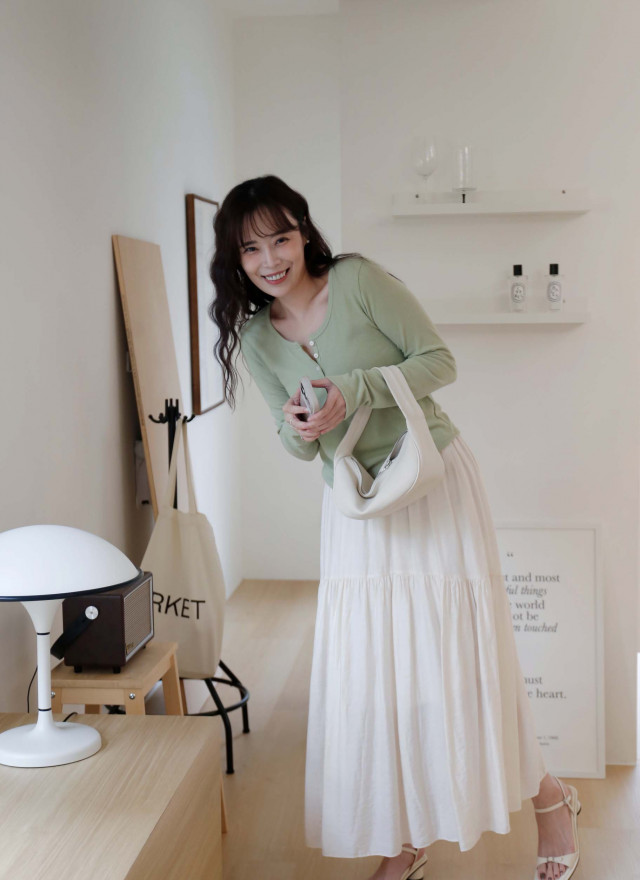 BS韓國排釦長袖上衣(三色)