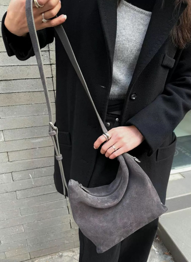 韓國設計師真皮拉鍊包-可斜背-限時團購