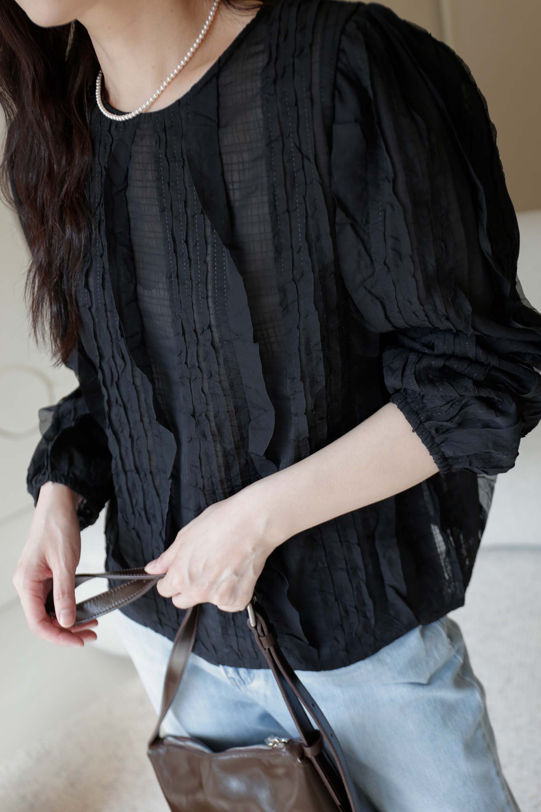 BS韓國曼柔微蓬袖上衣(兩色)