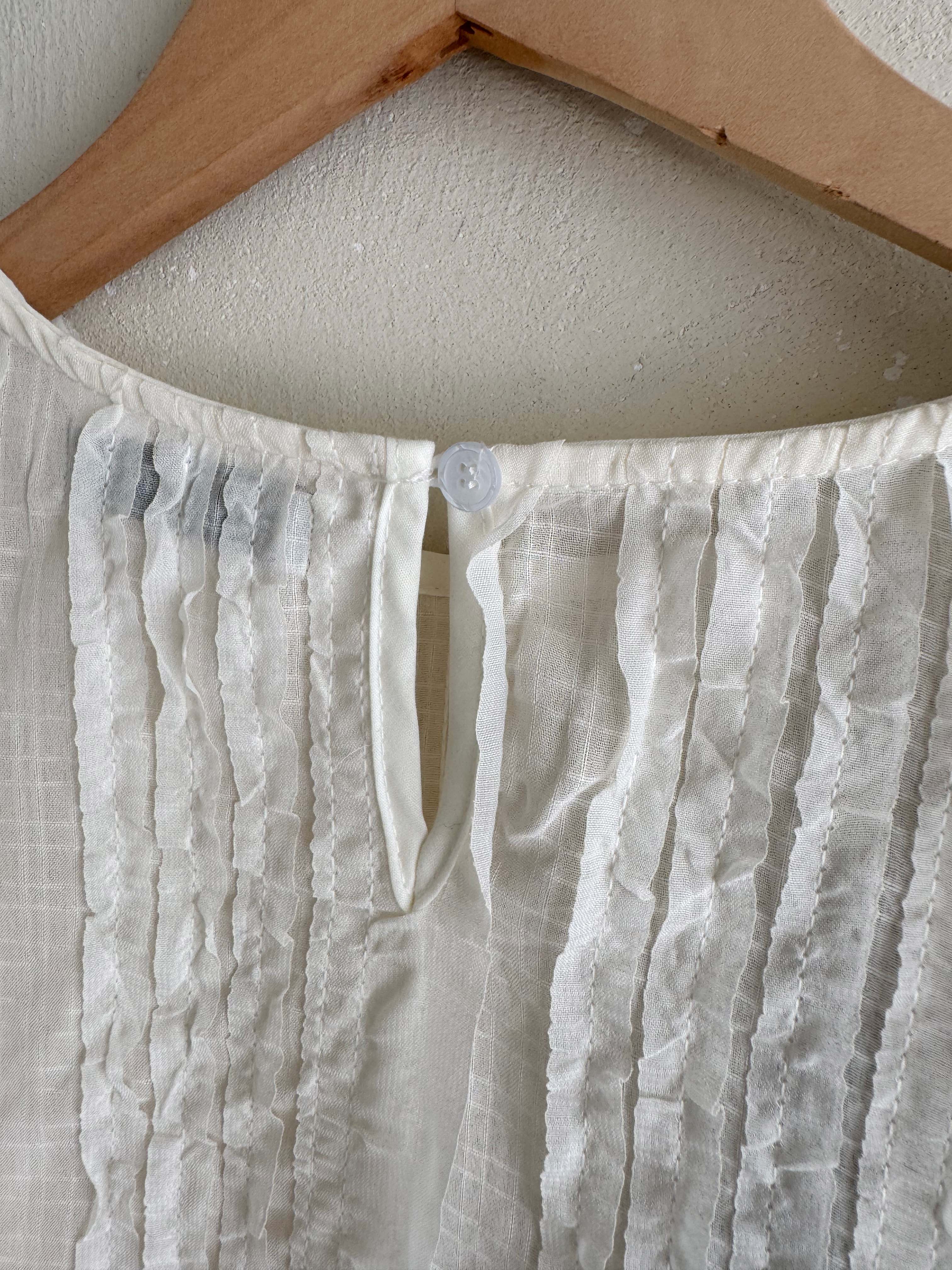 BS韓國曼柔微蓬袖上衣(兩色)