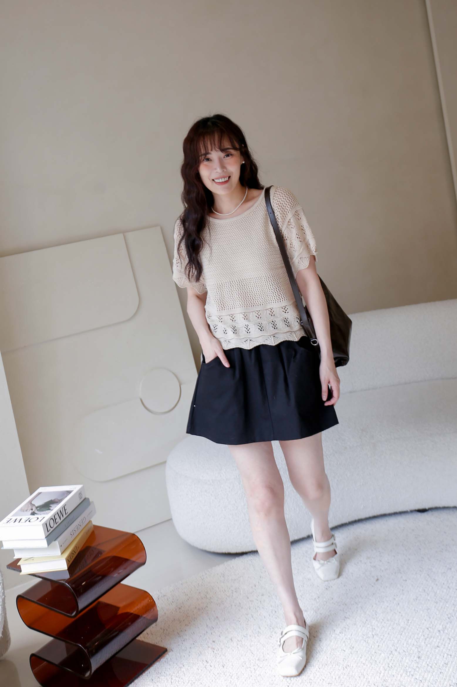 BS韓國艾妮鏤空織紋上衣(三色)