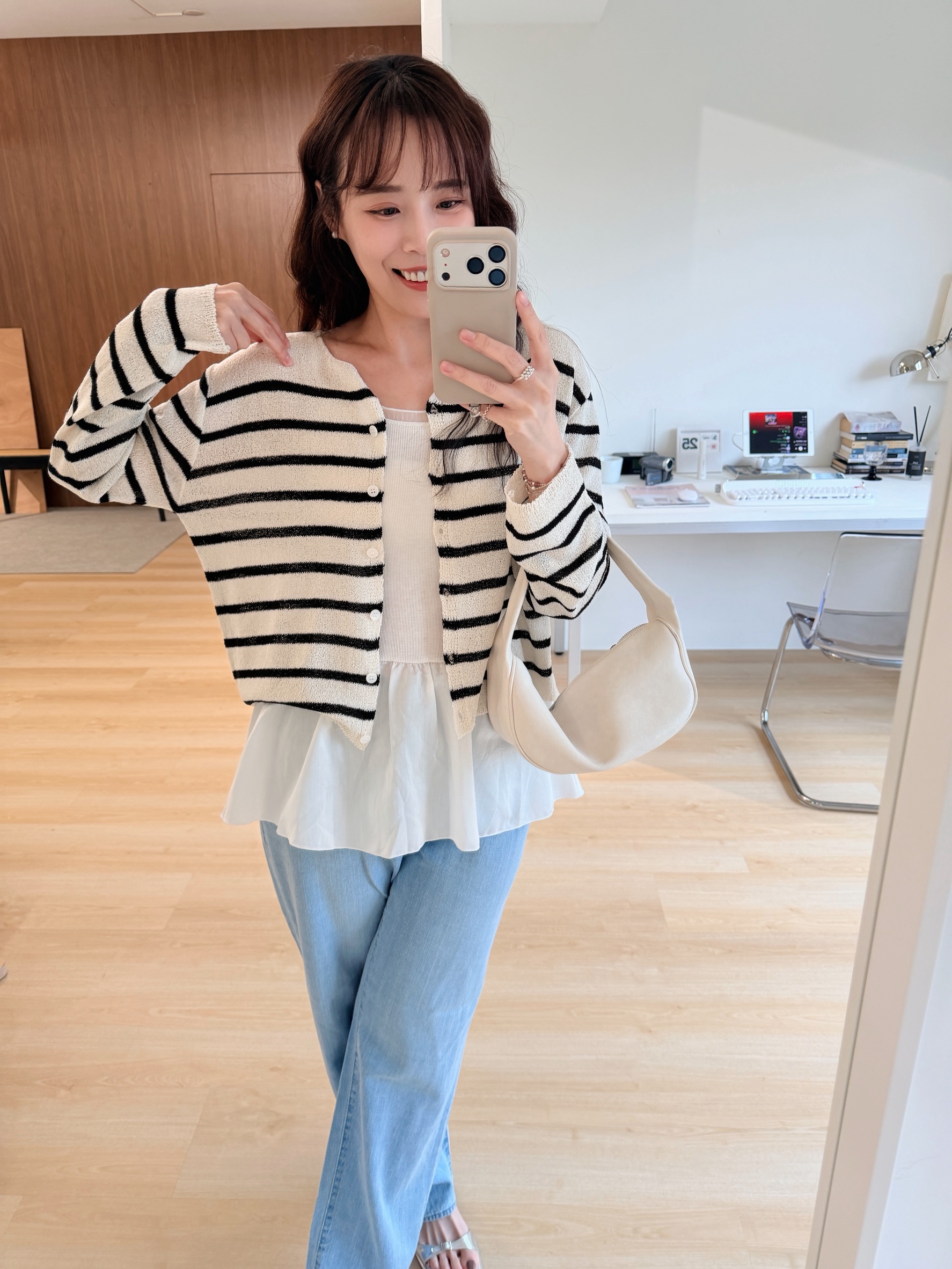 BS韓國蕾絲層擺細肩上衣