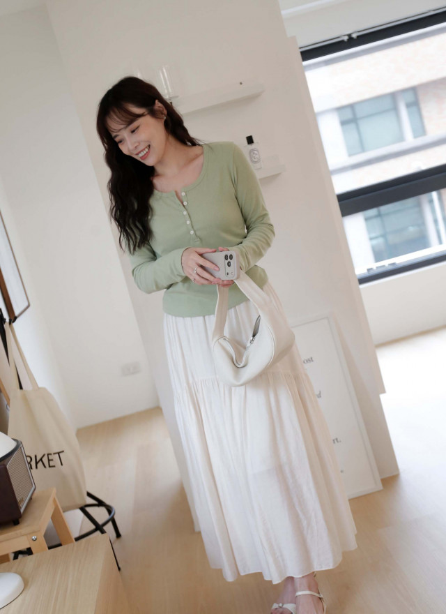 BS韓國排釦長袖上衣(三色)