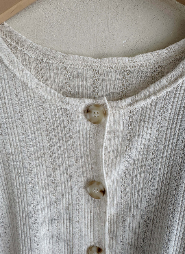 BS韓國薇洛織紋排扣上衣(兩色)