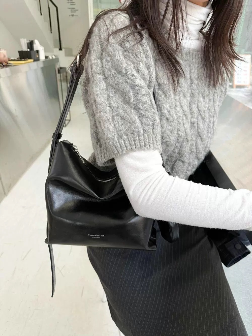 韓國設計師真皮拉鍊包-可斜背-限時團購