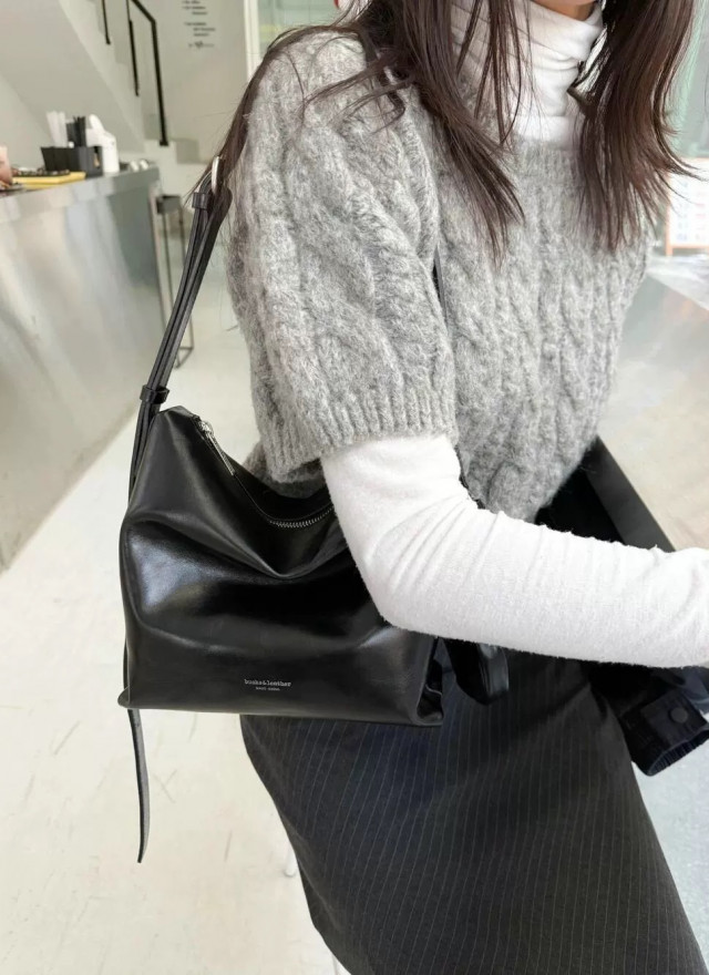 韓國設計師真皮拉鍊包-可斜背-限時團購