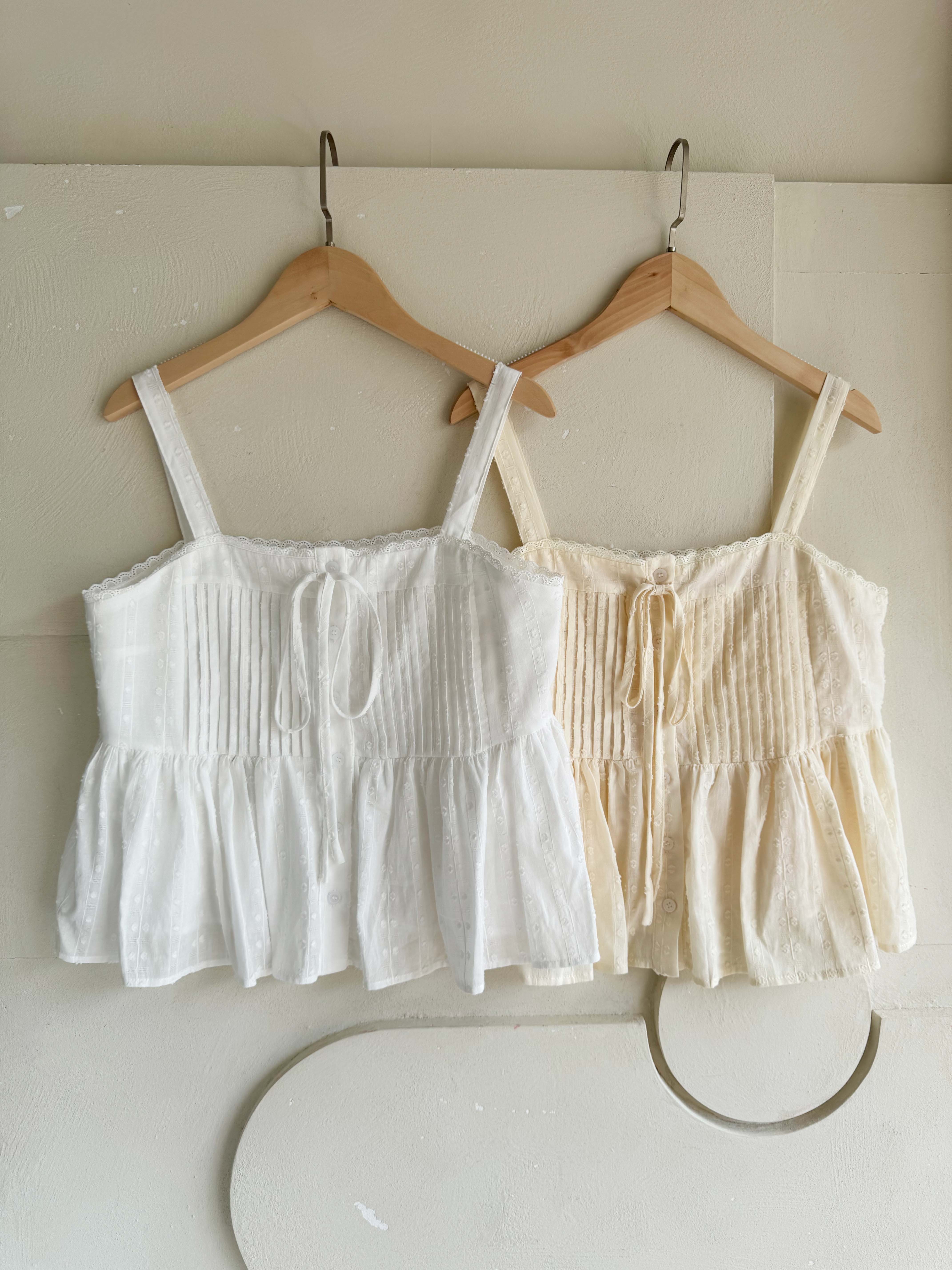 BS韓國蕾絲造型上衣(兩色)