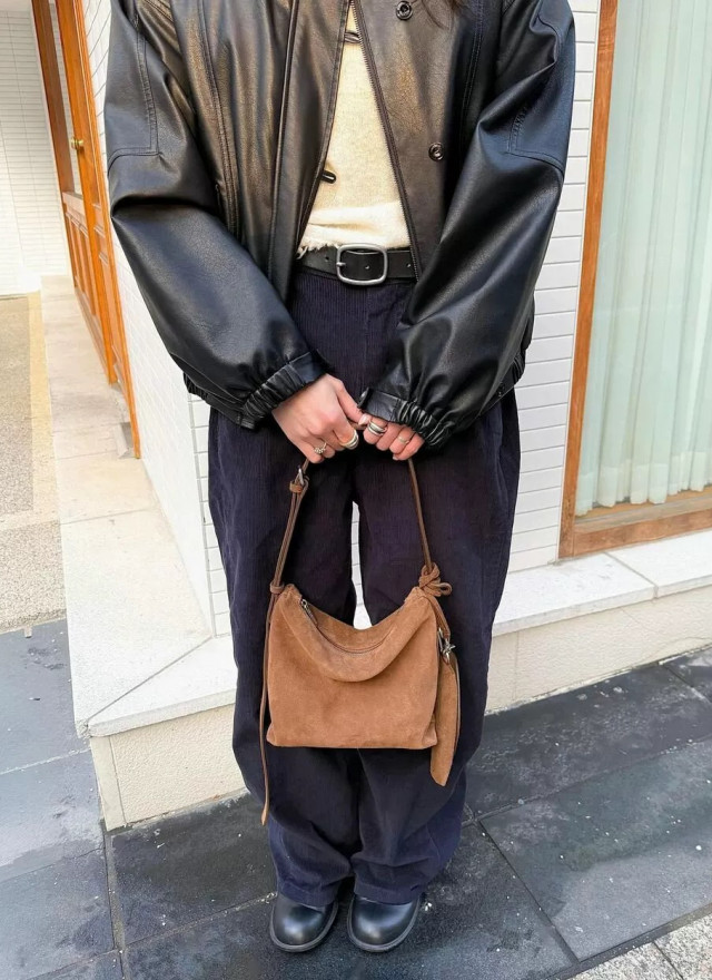 韓國設計師真皮拉鍊包-可斜背-限時團購