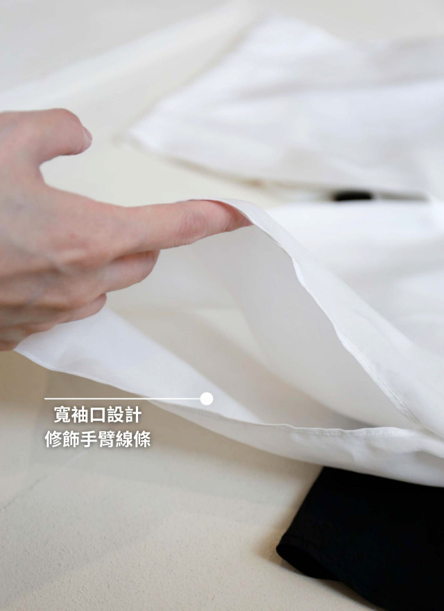 BS韓國采妍深V綁帶上衣(兩色)