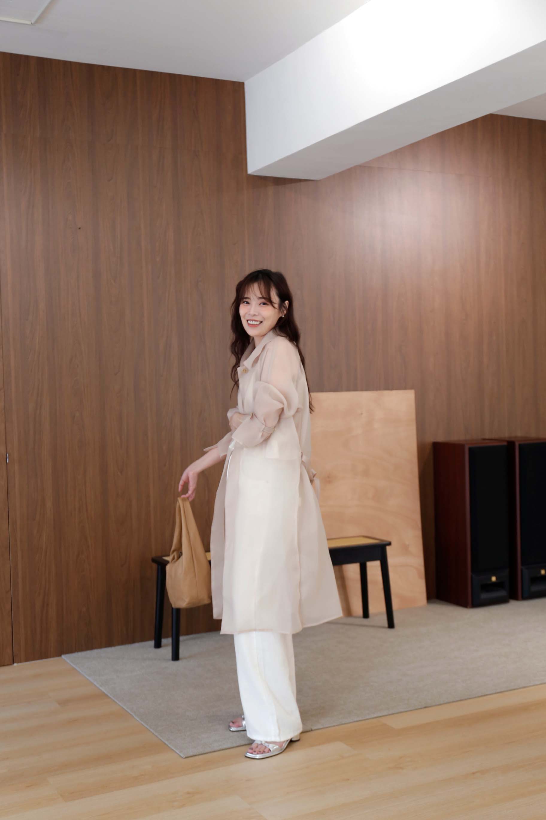 BS韓國貝拉透膚襯衫外套