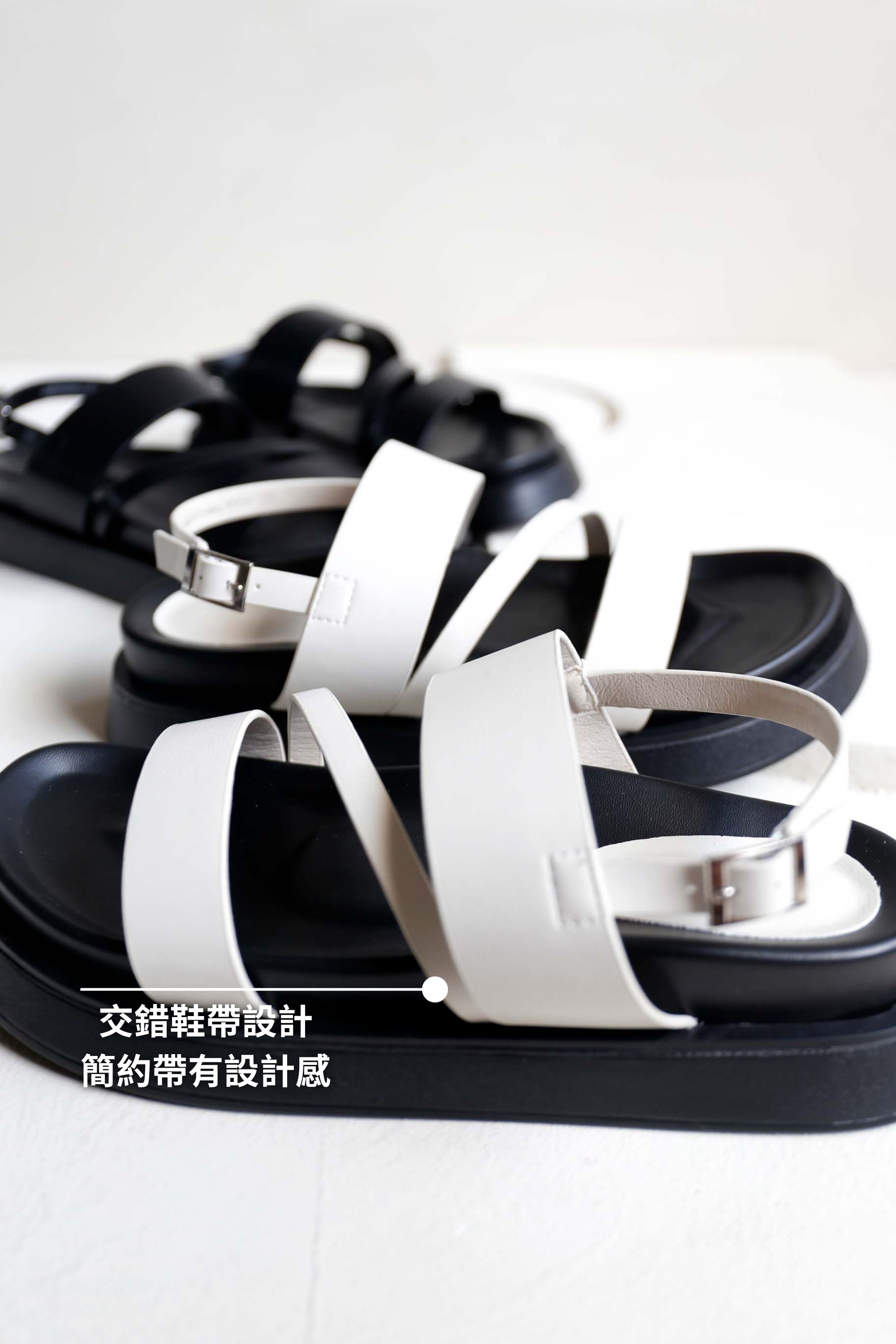 BS韓國雅宣厚底涼拖鞋(兩色)