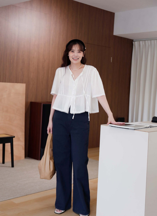 BS韓國玲雅綁帶上衣(兩色)