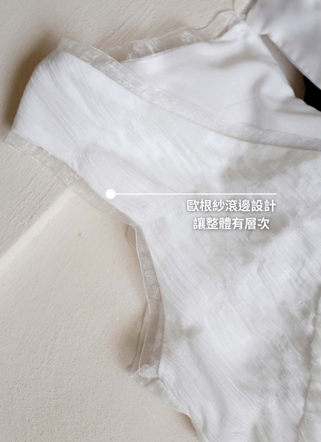 BS韓國秀雅紋理小洋裝(兩色)