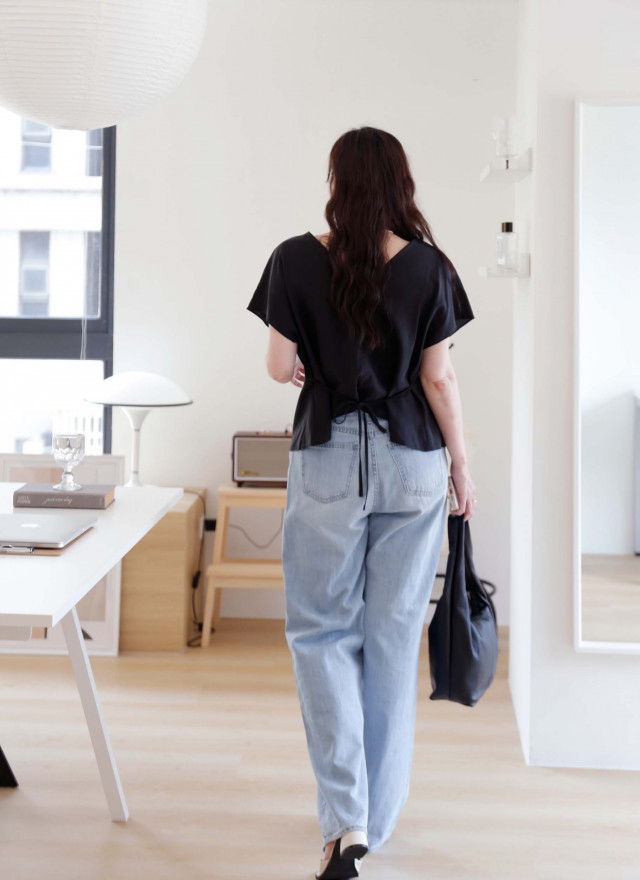 BS韓國采妍深V綁帶上衣(兩色)