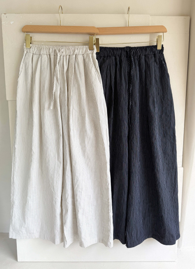 BS韓國藝真直紋寬褲(兩色)