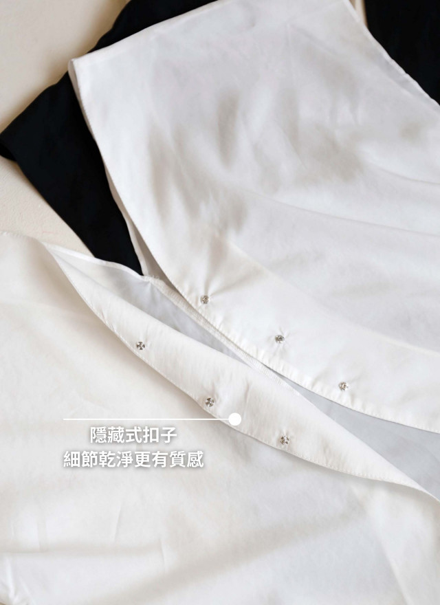 BS韓國采妍深V綁帶上衣(兩色)