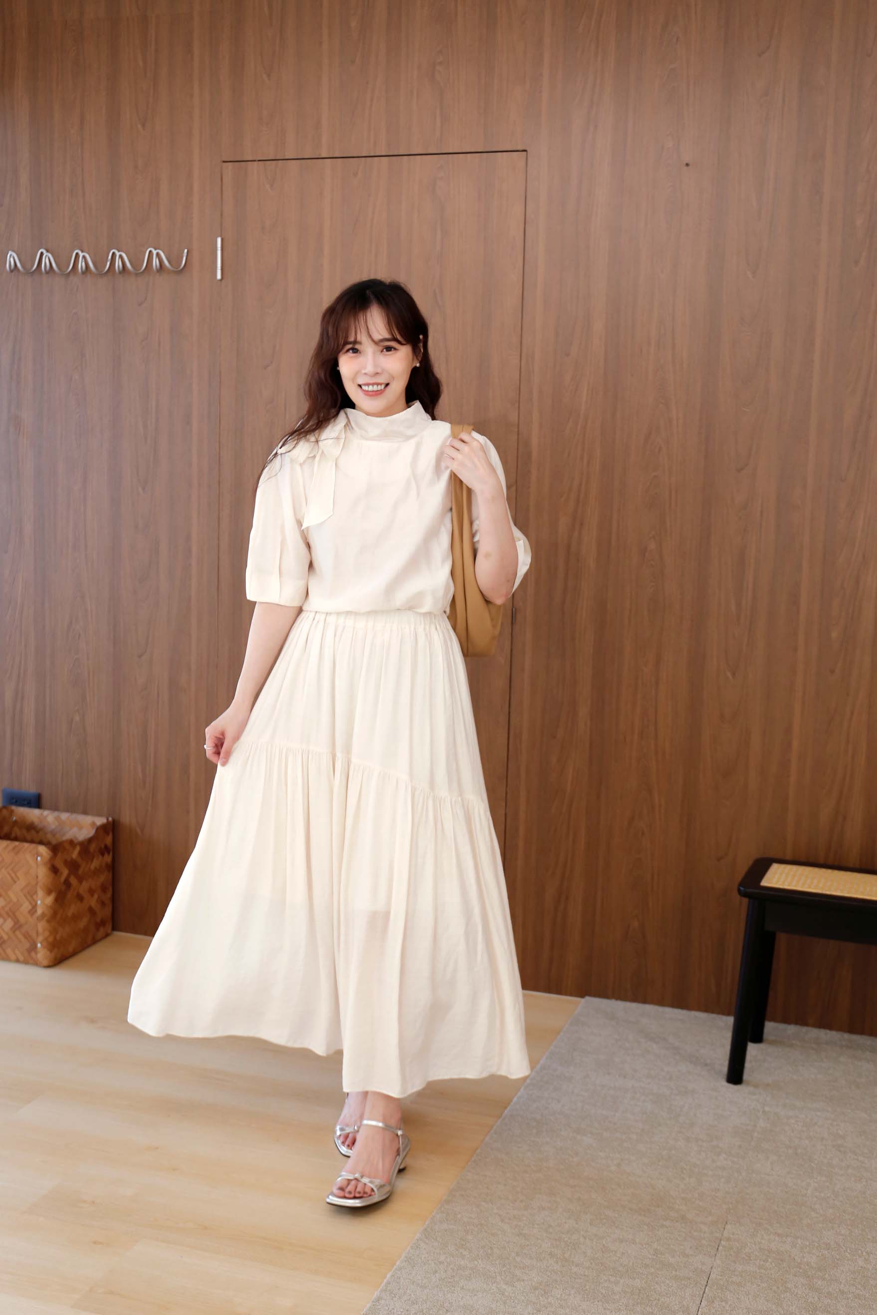 BS韓國奎妮領巾造型上衣(兩色)