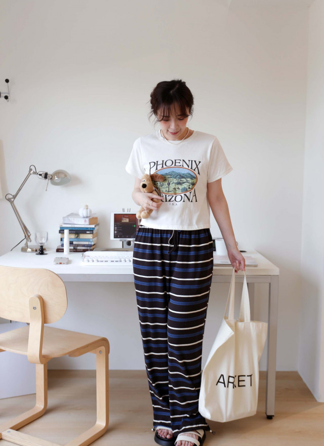 BS韓國律熙寬鬆條紋褲(兩色)