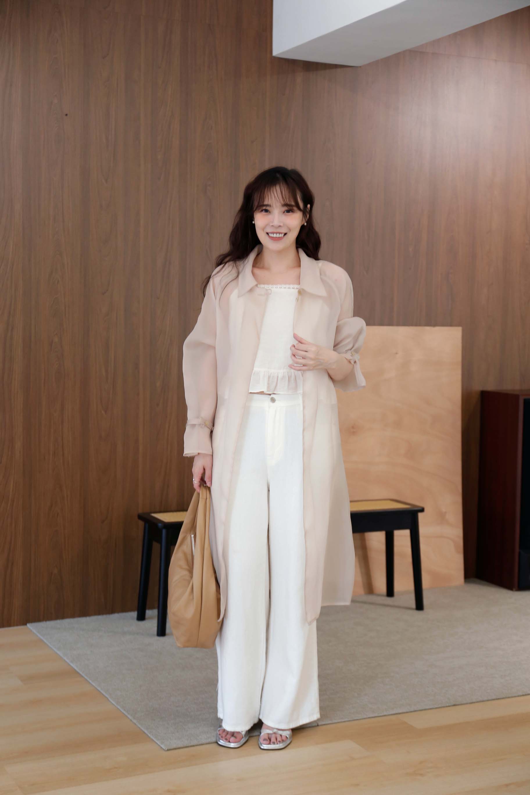 BS韓國貝拉透膚襯衫外套