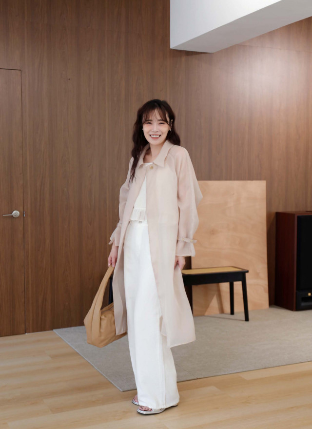 BS韓國貝拉透膚襯衫外套