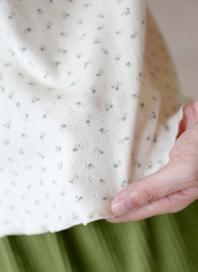 BS韓國洛緹碎花上衣(兩色)