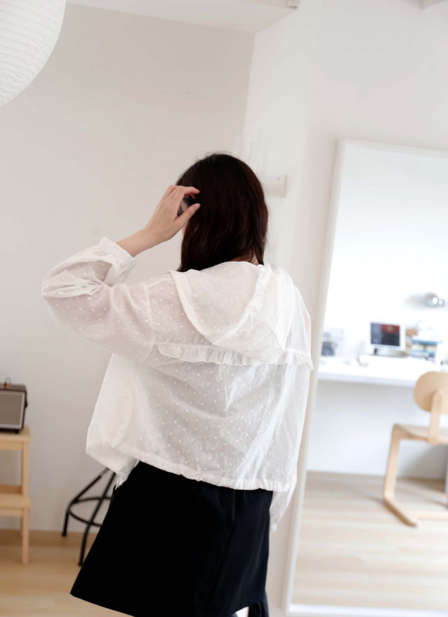 BS韓國朵拉連帽刺繡外套