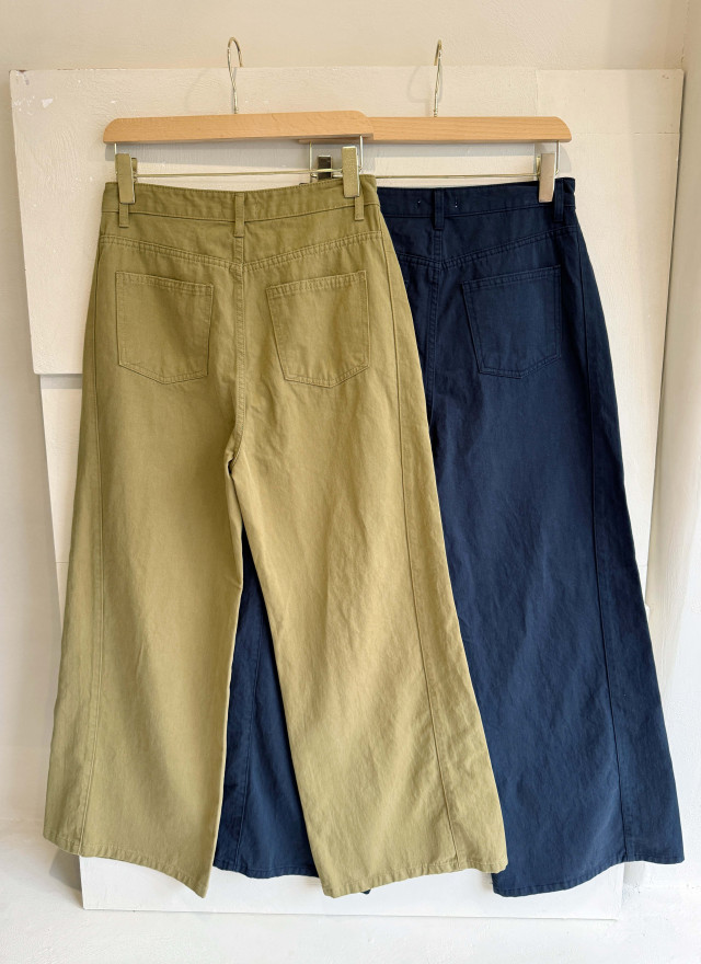 BS韓國雅允寬版長褲(兩色)