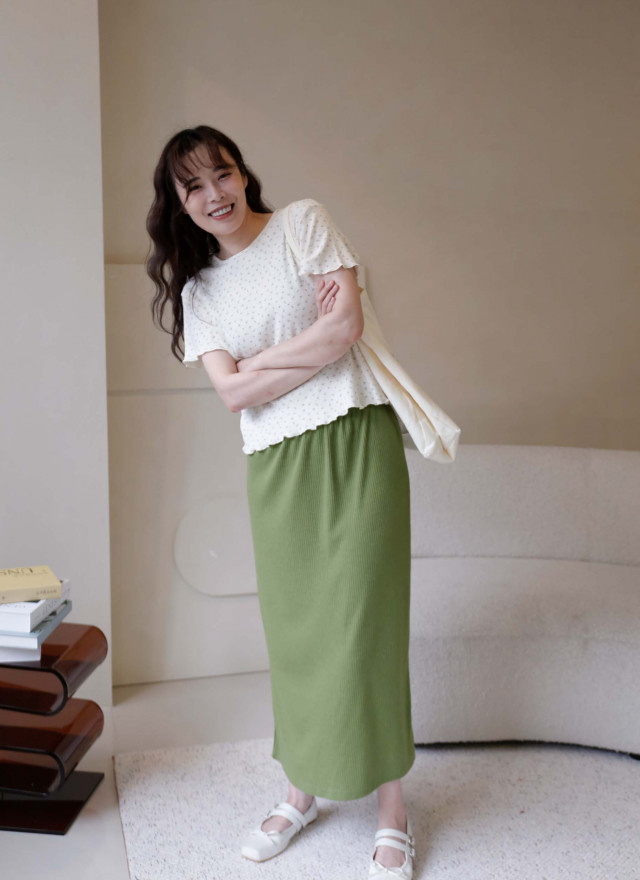 BS韓國映禾羅紋後開衩長裙(兩色)