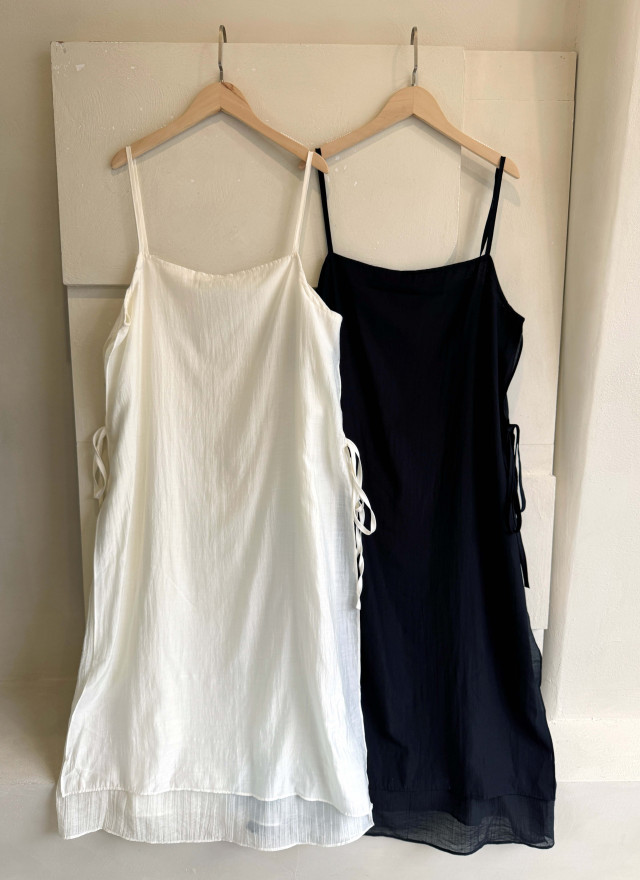 BS韓國薇恩側綁帶洋裝(兩色)