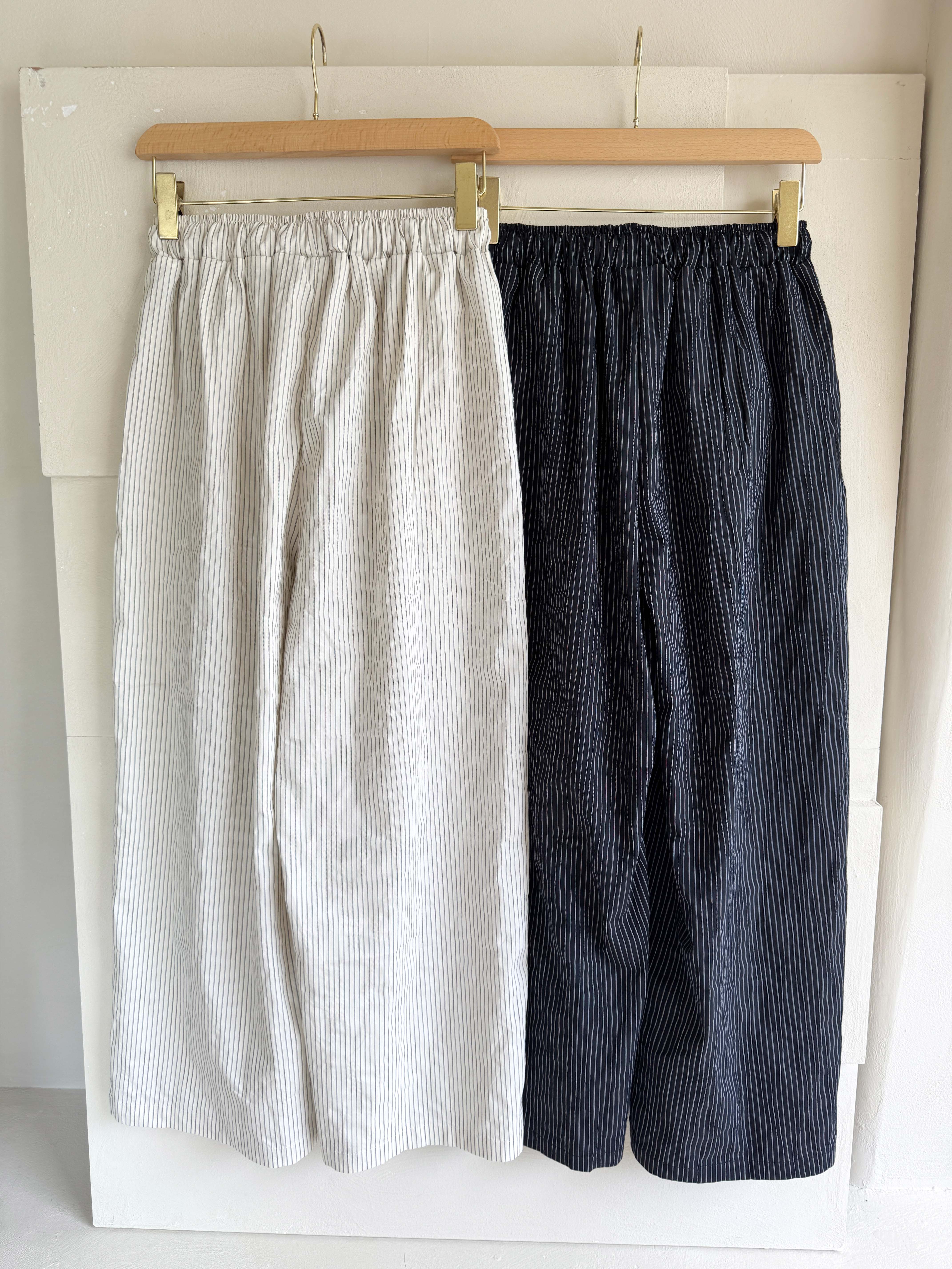 BS韓國藝真直紋寬褲(兩色)