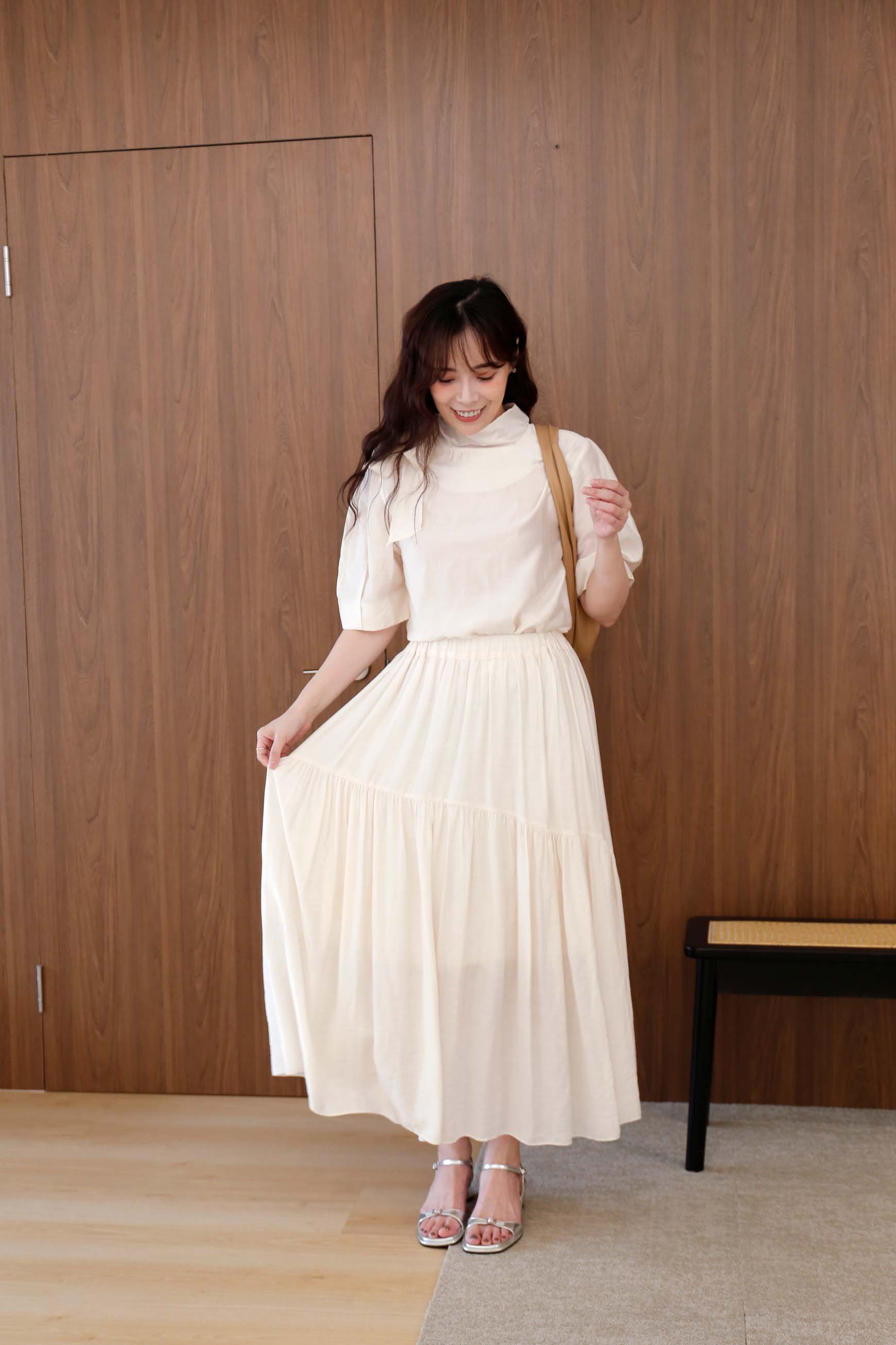 BS韓國奎妮領巾造型上衣(兩色)