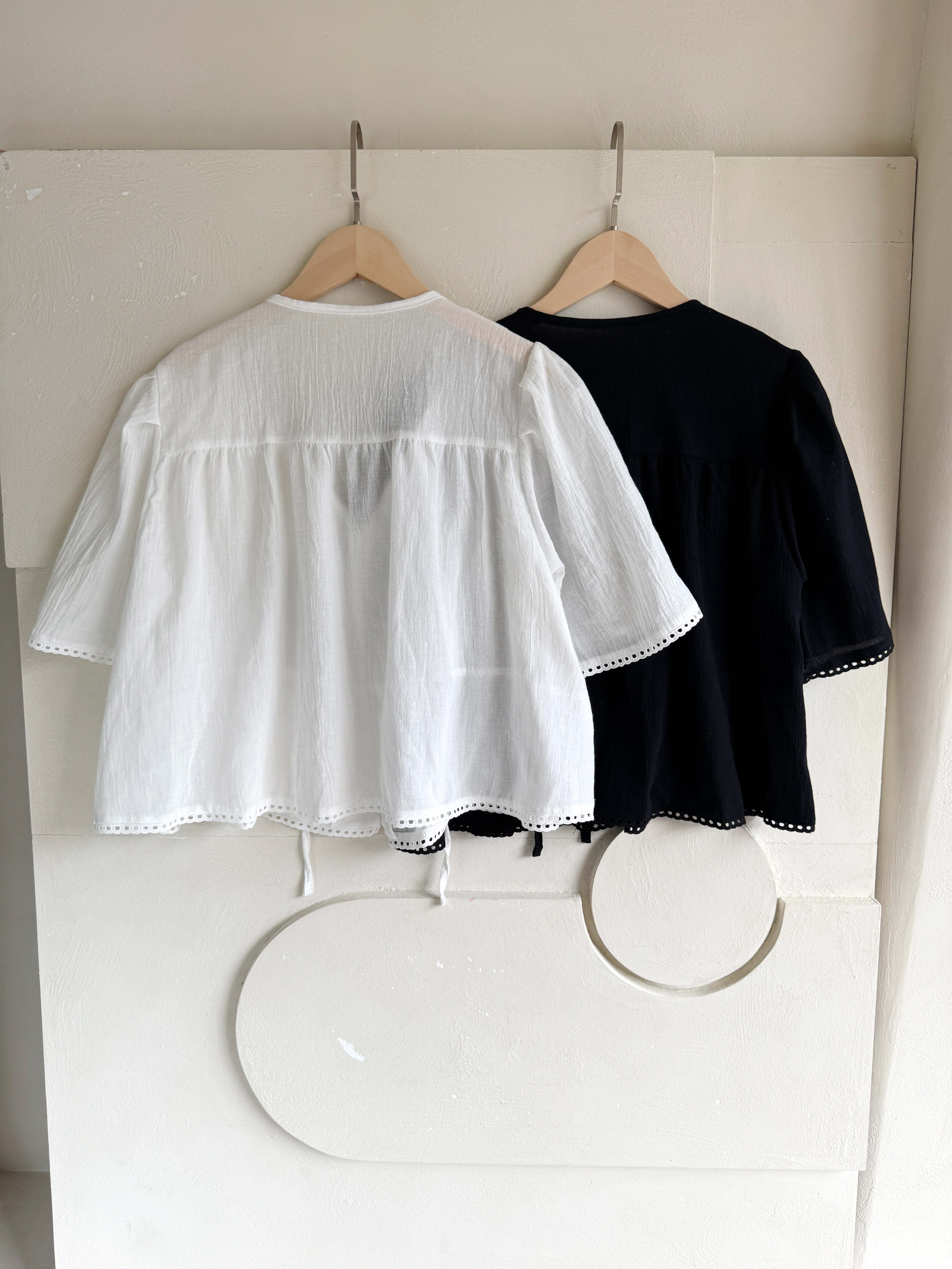 BS韓國玲雅綁帶上衣(兩色)