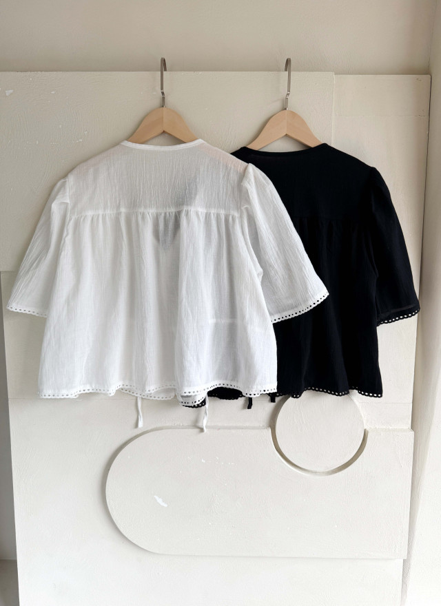 BS韓國玲雅綁帶上衣(兩色)