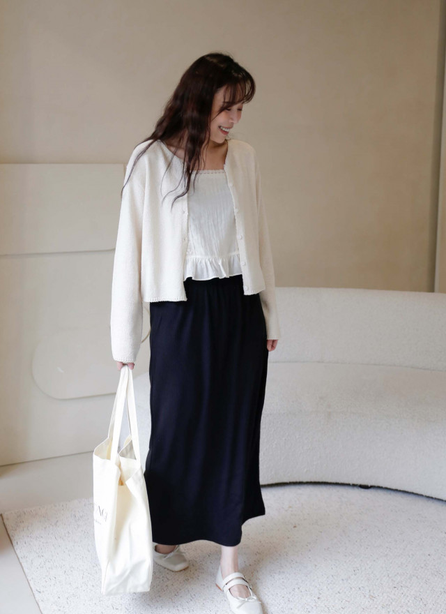 BS韓國映禾羅紋後開衩長裙(兩色)