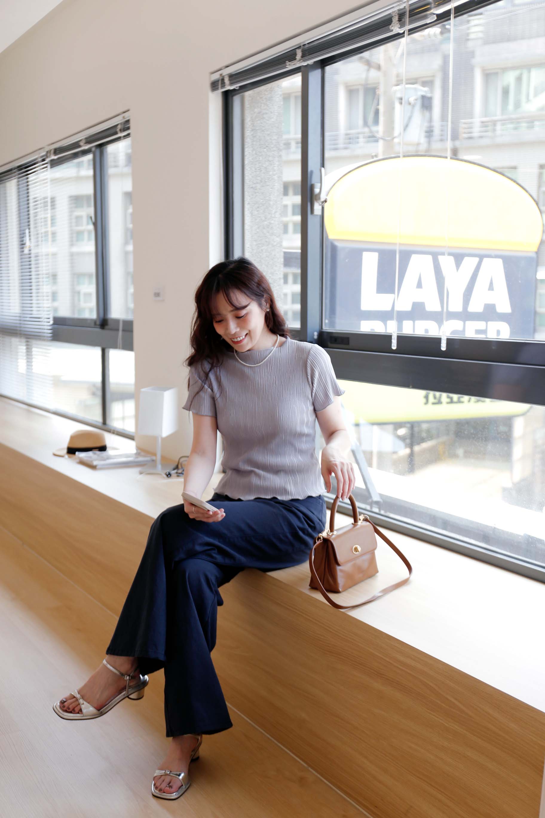 BS韓國恩彩捲邊直紋上衣(三色)