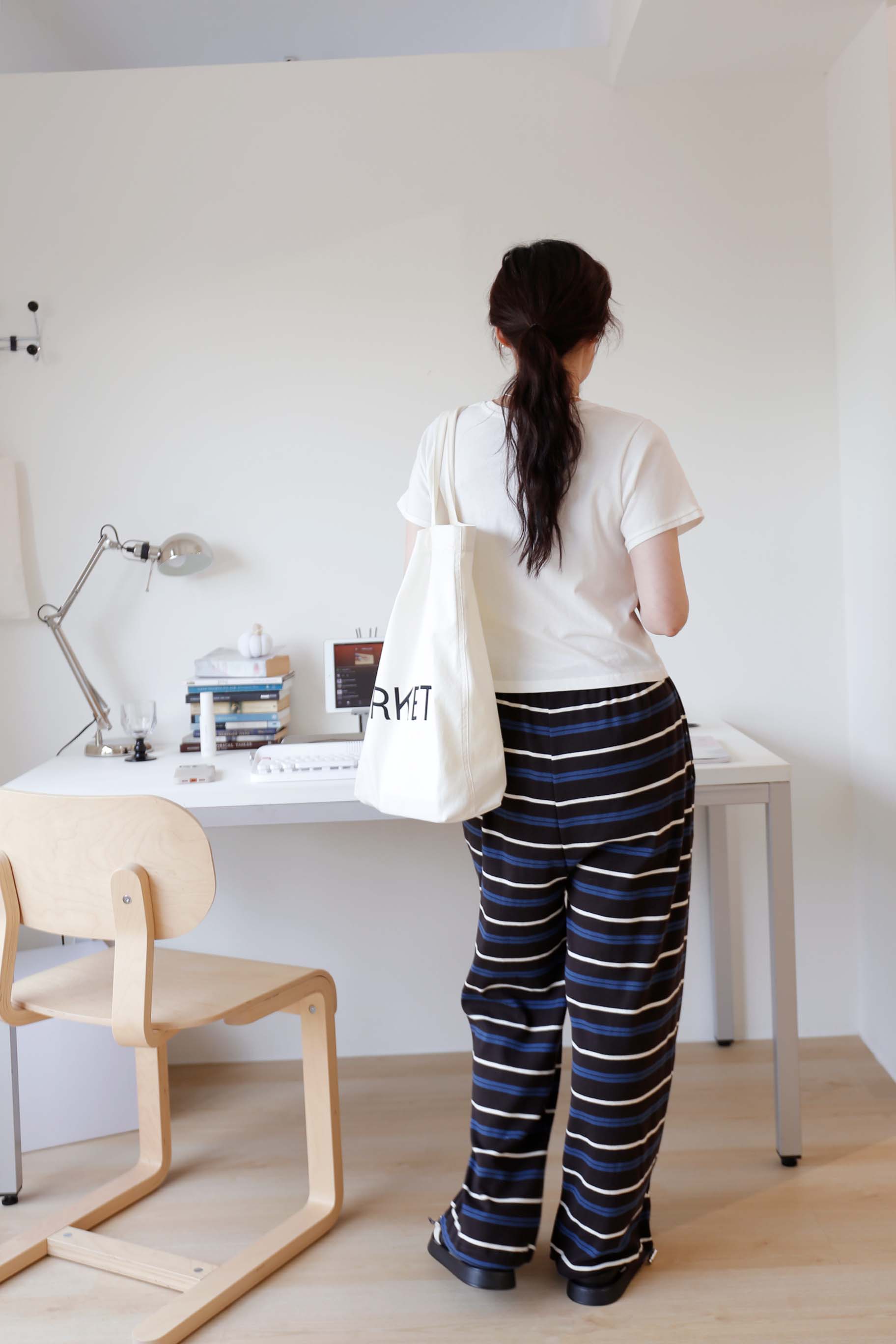 BS韓國律熙寬鬆條紋褲(兩色)