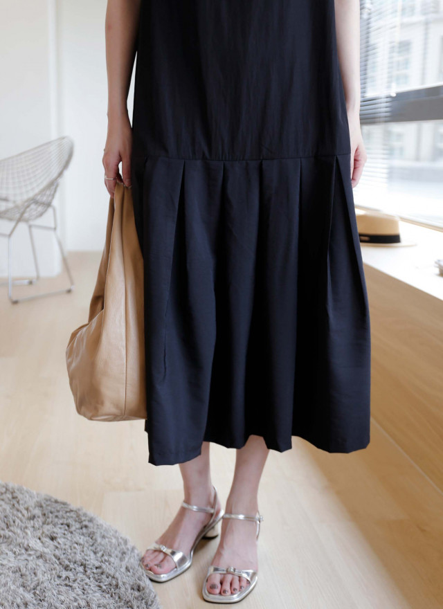 BS韓國夏恩百褶洋裝(兩面穿)